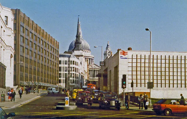 Friday Reads – 27 September 2024