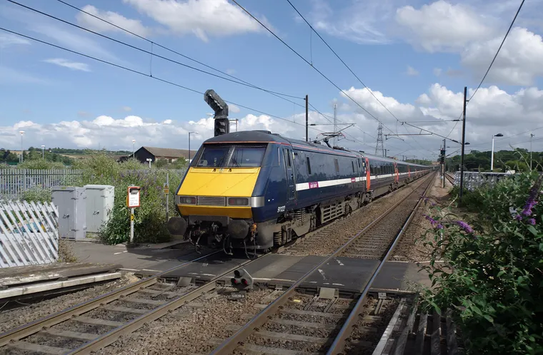 Monday’s Friday Reads – 26 May 2025