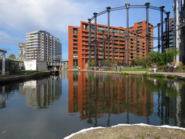 Friday Reads – 3 May 2024