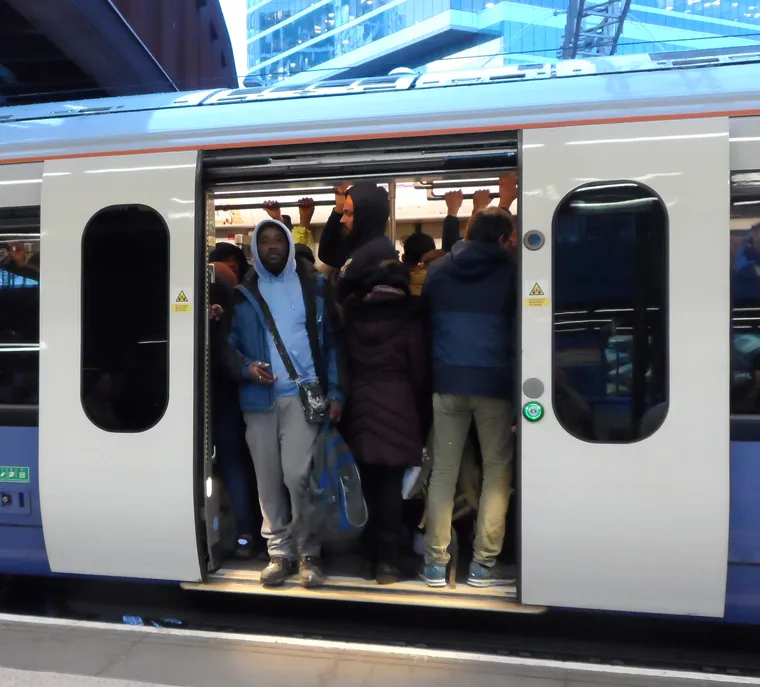 Bonus Trains for Crossrail?