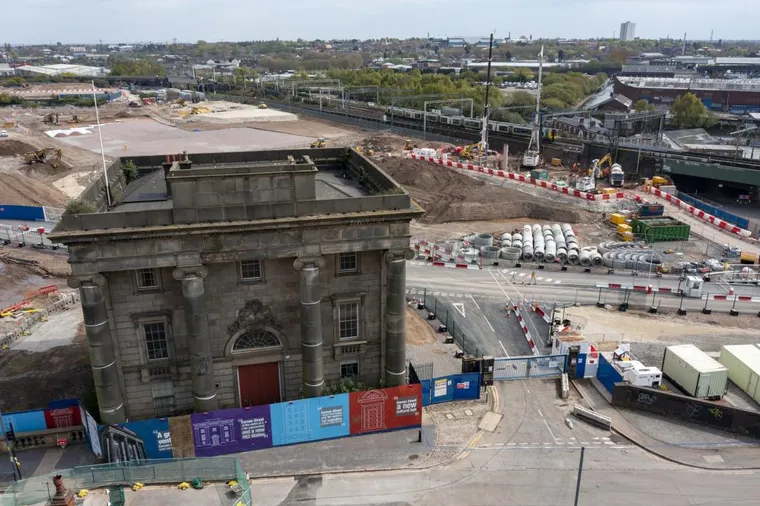 Monday's Friday Reads - 6 September 2021