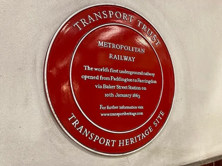 Monday's Friday Reads - 20 June 2022