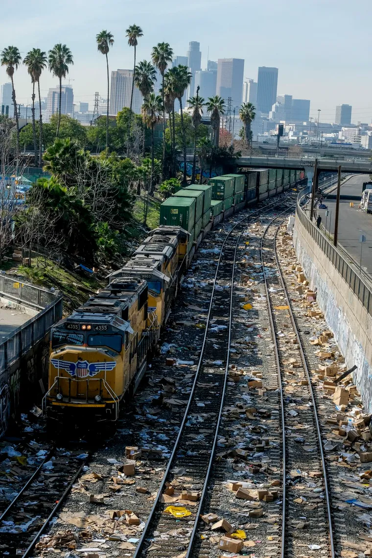 UP LA train theft trash & skyline