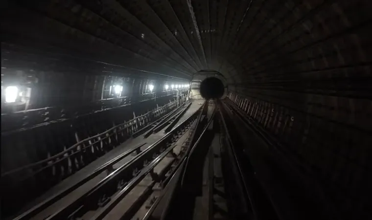 Monday's Friday Reads for 23 March