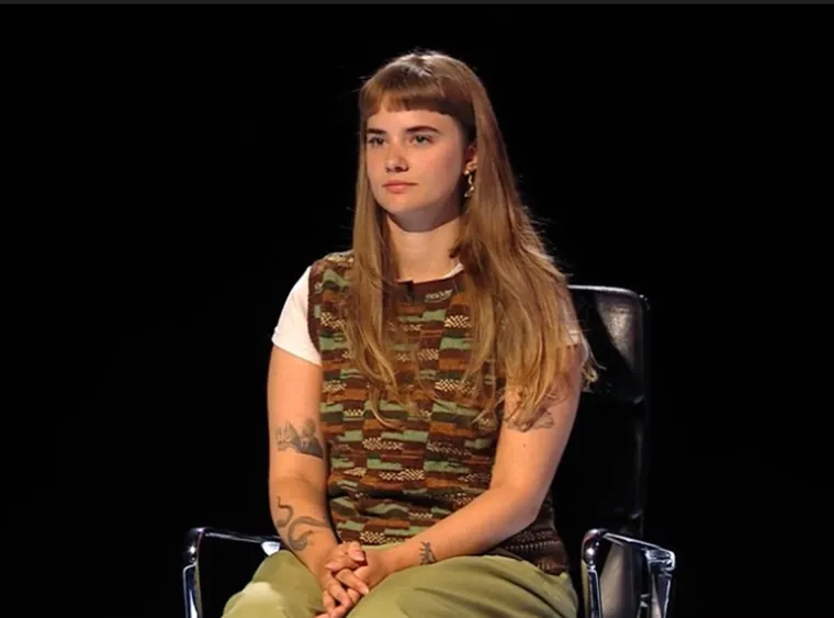 Emily Medhurst Mastermind specialist subject, in self-knit Overground moquette. BBC